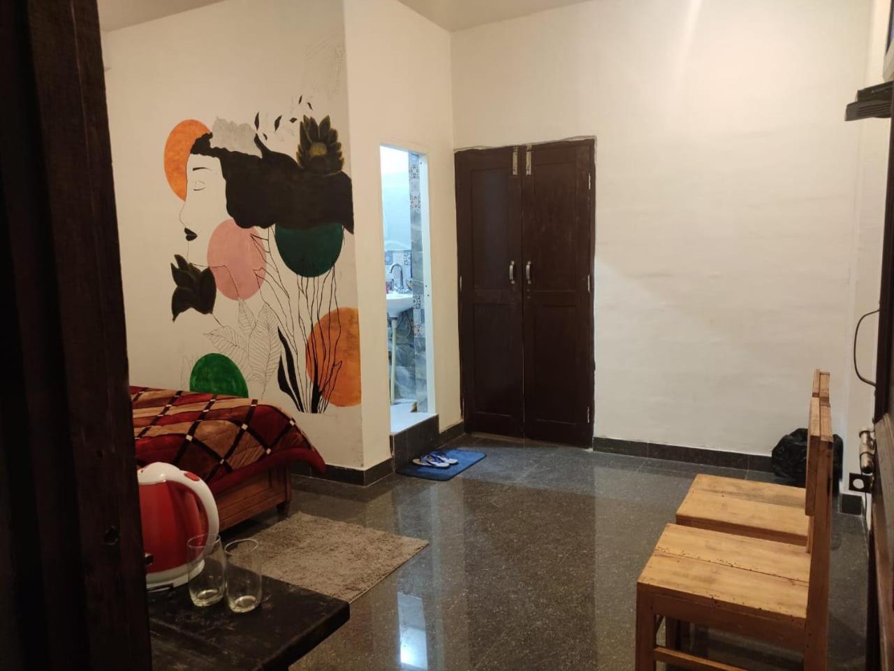 Hill Veu Home Bir Billing Room photo