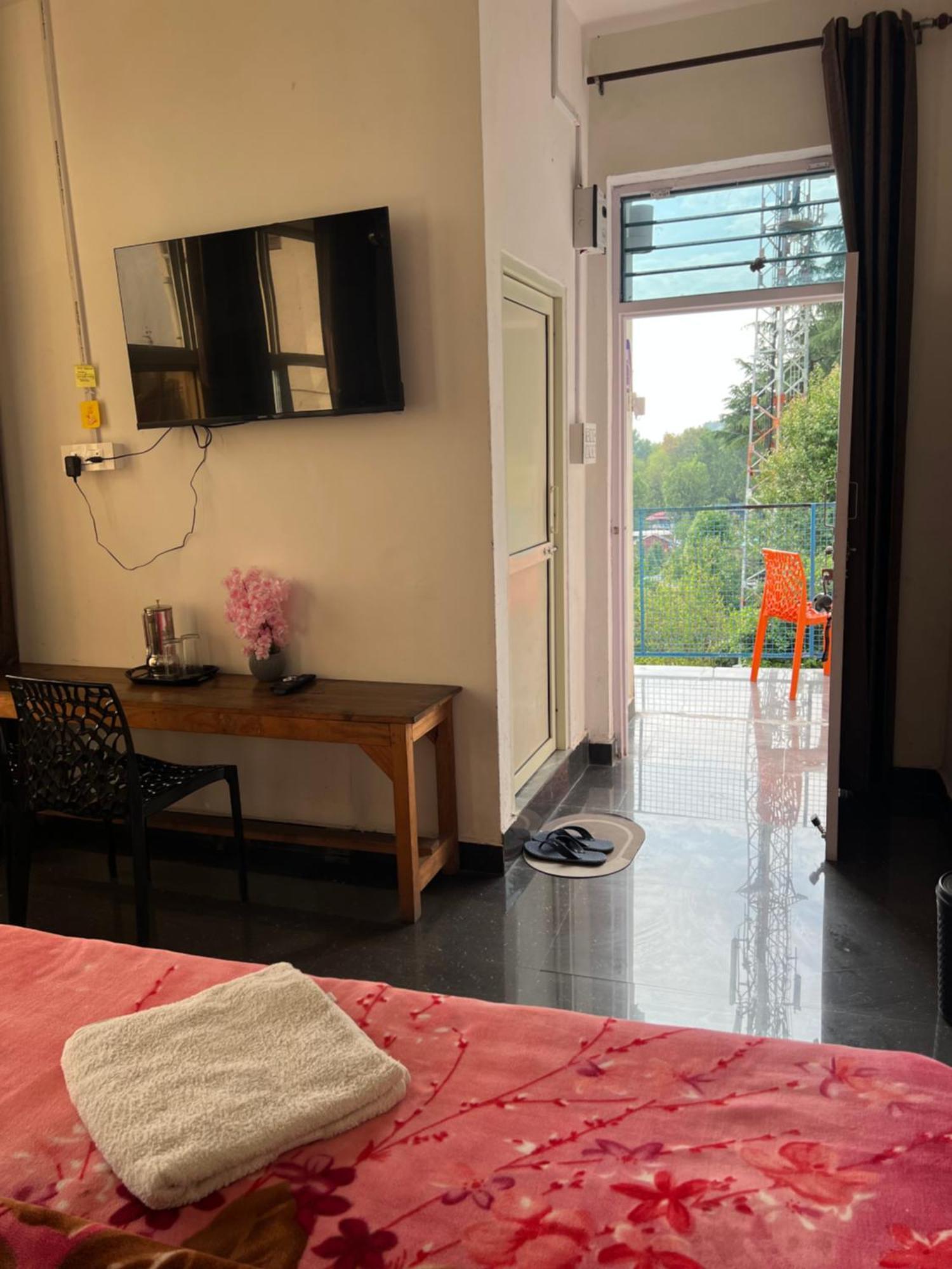 Hill Veu Home Bir Billing Exterior photo